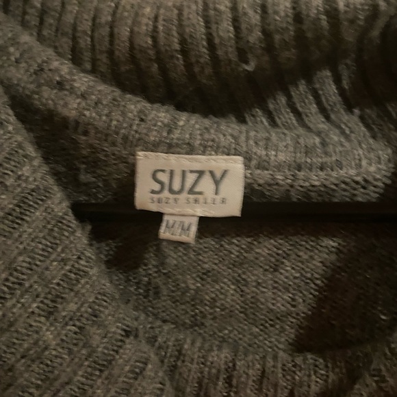 Grey purple sweater - Picture 2 of 2